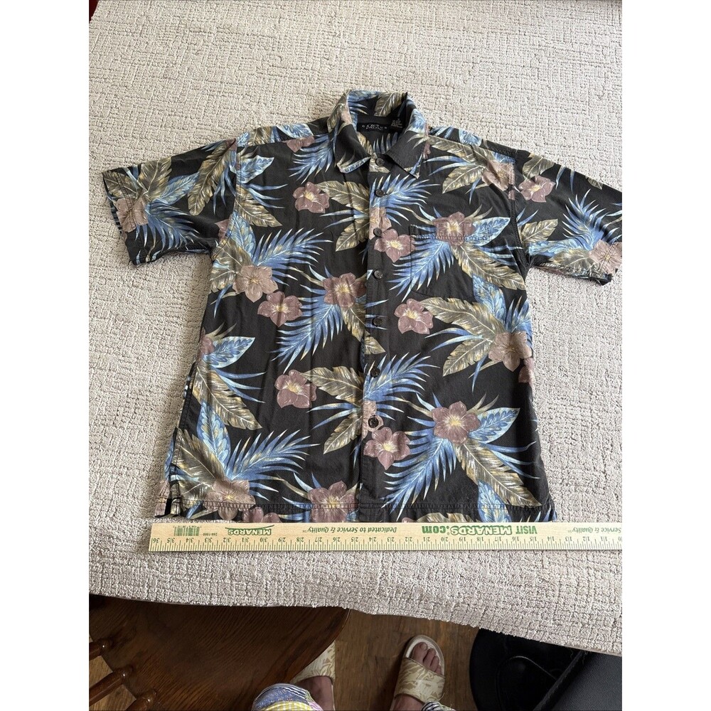 Cactus Black Label Hawaiian Shirt Men’s Med Black Blue Floral Tropical Button Up